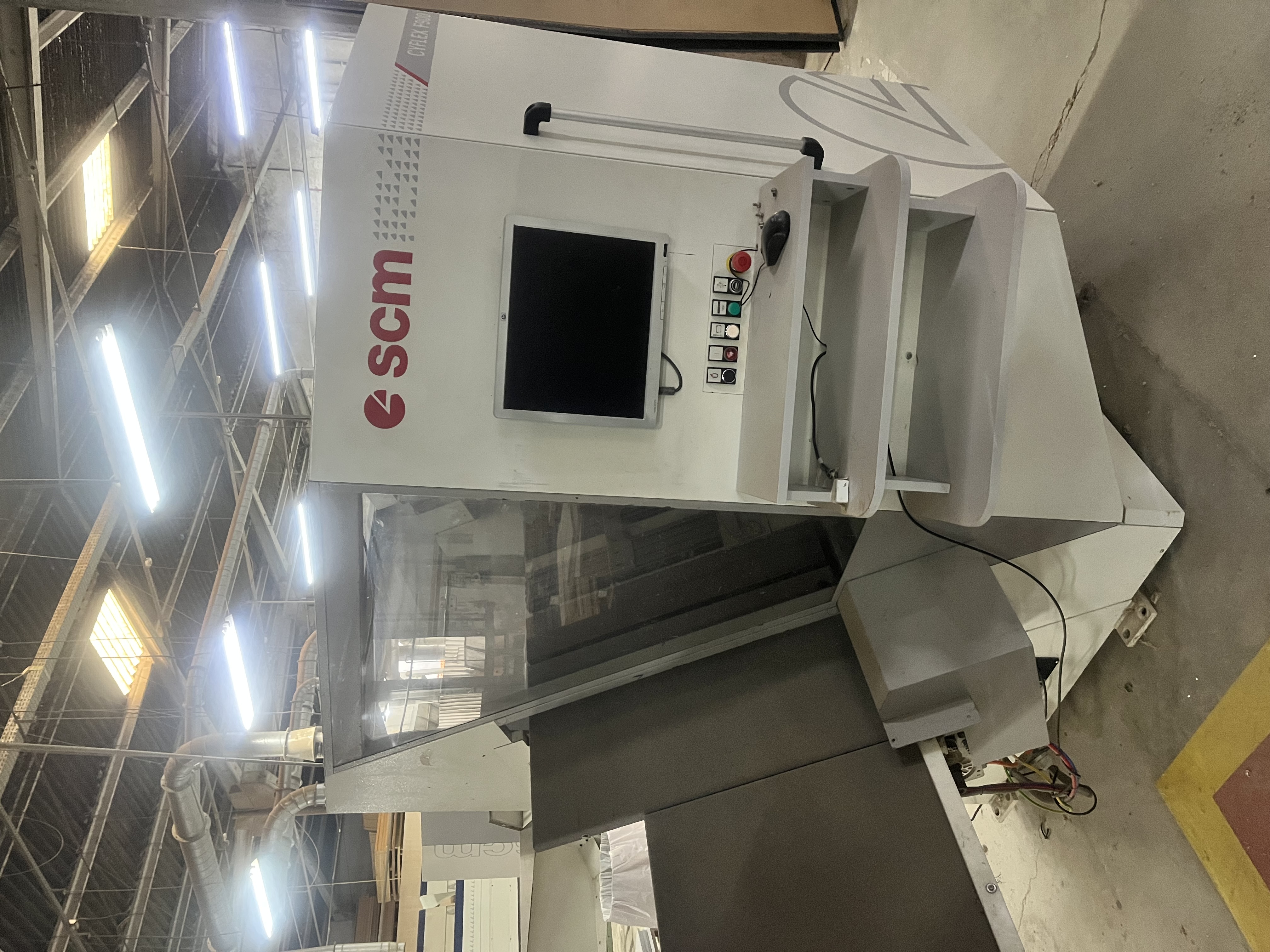 SCM Cyflex F900 - Centro de Furacão CNC Vertical
